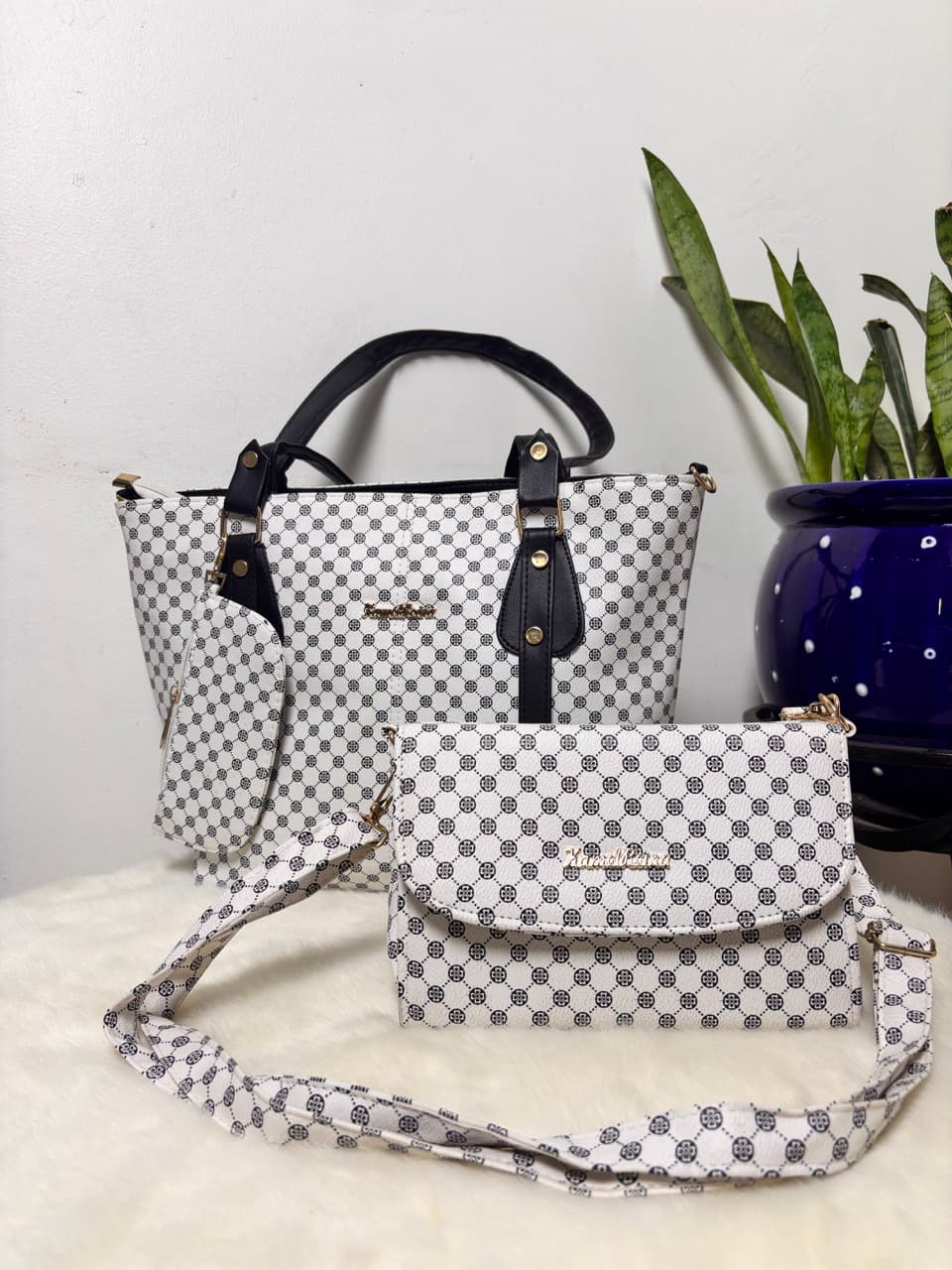 Ladies Hand Bag's - Image 17