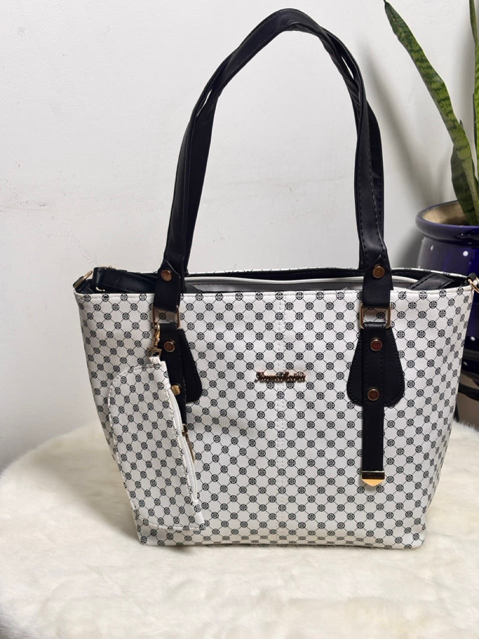 Ladies Hand Bag's - Image 19