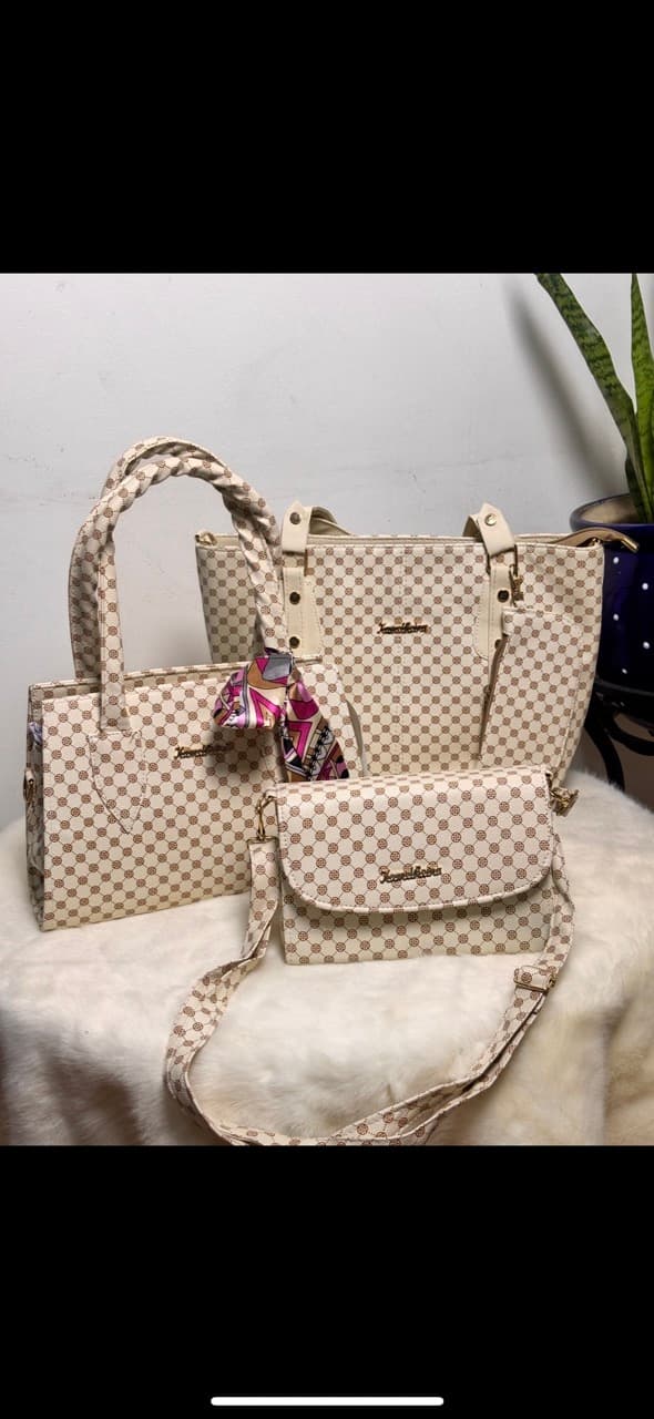 Ladies Hand Bag's - Image 24