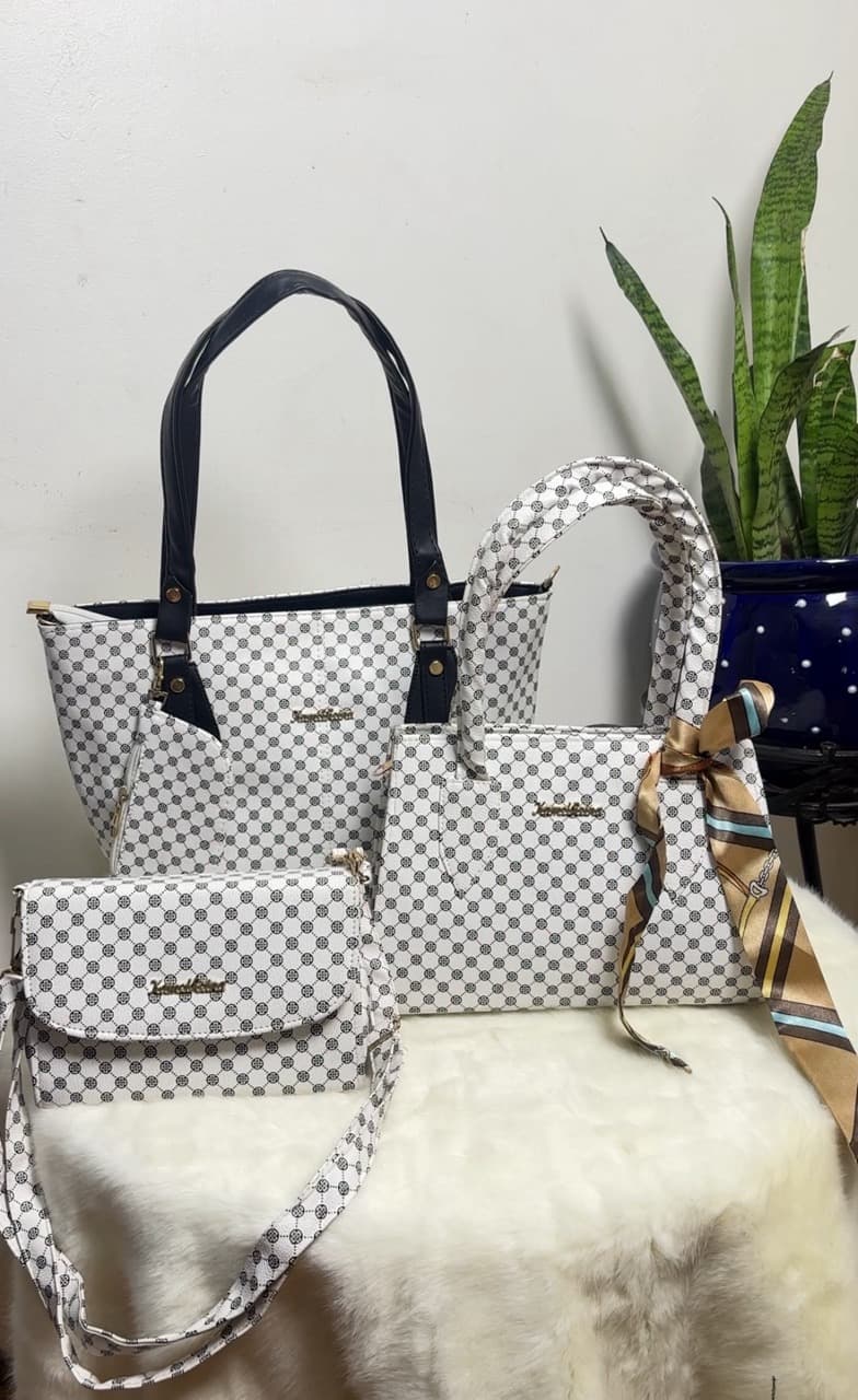 Ladies Hand Bag's - Image 22