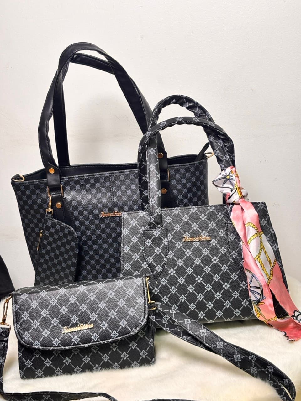 Ladies Hand Bag's - Image 41
